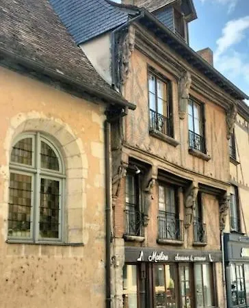 דירה Meuble En Sous-sol En Plein Centre La Ferté-Bernard