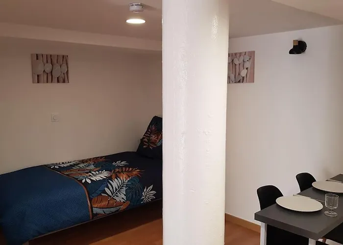 Appartamento Meublé En Sous-sol En Plein Centre La Ferté-Bernard