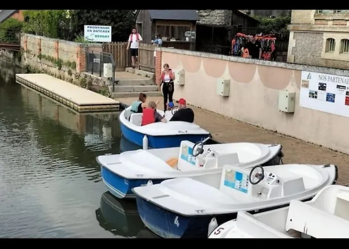 Meublé En Sous-sol En Plein Centre Appartamento *